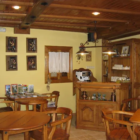 Casa La Abadia * סרלר